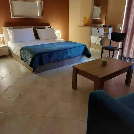 Mel 1 Lungomare Vlore, Albania Apartament *