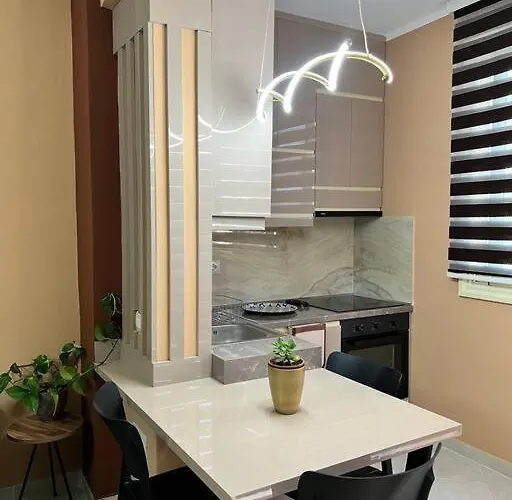 Mel 1 Lungomare Vlore, Albania