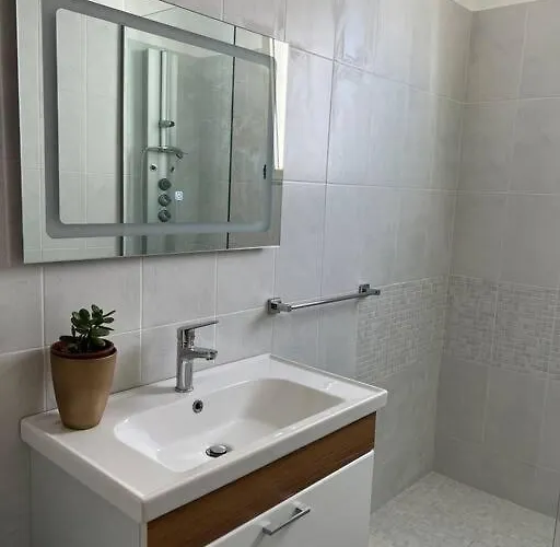 Apartment Mel 1 Lungomare Vlore, Albania Vlore